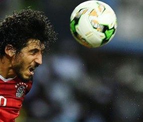 开云体育-字母哥迎来五赛季出色发挥,切尔西观众热烈欢呼!